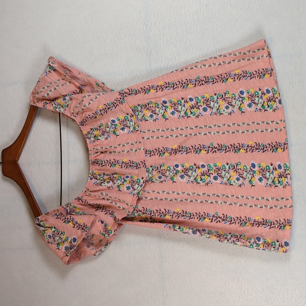 Old Navy Pink Ruffle Sleeve Round Neck Floral Women's Blouse S